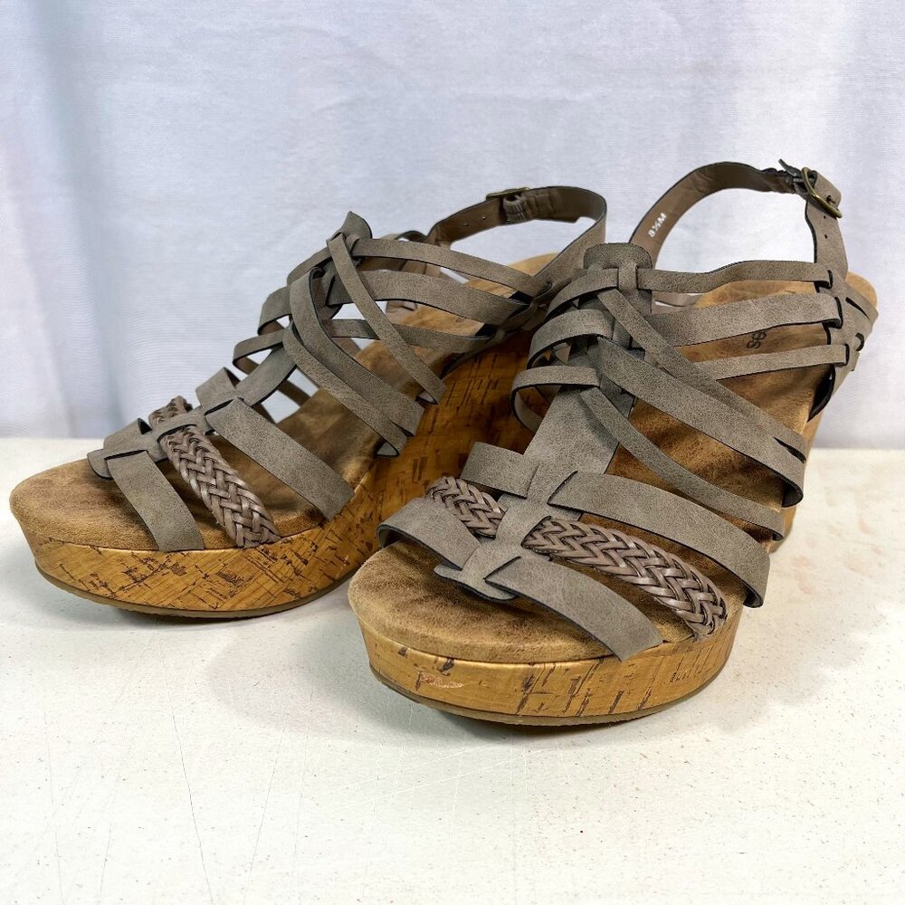 Maurice’s Woman's Eva Strappy Cork Wedge Sandal Size 8.5 NEW but Flaws Shoe